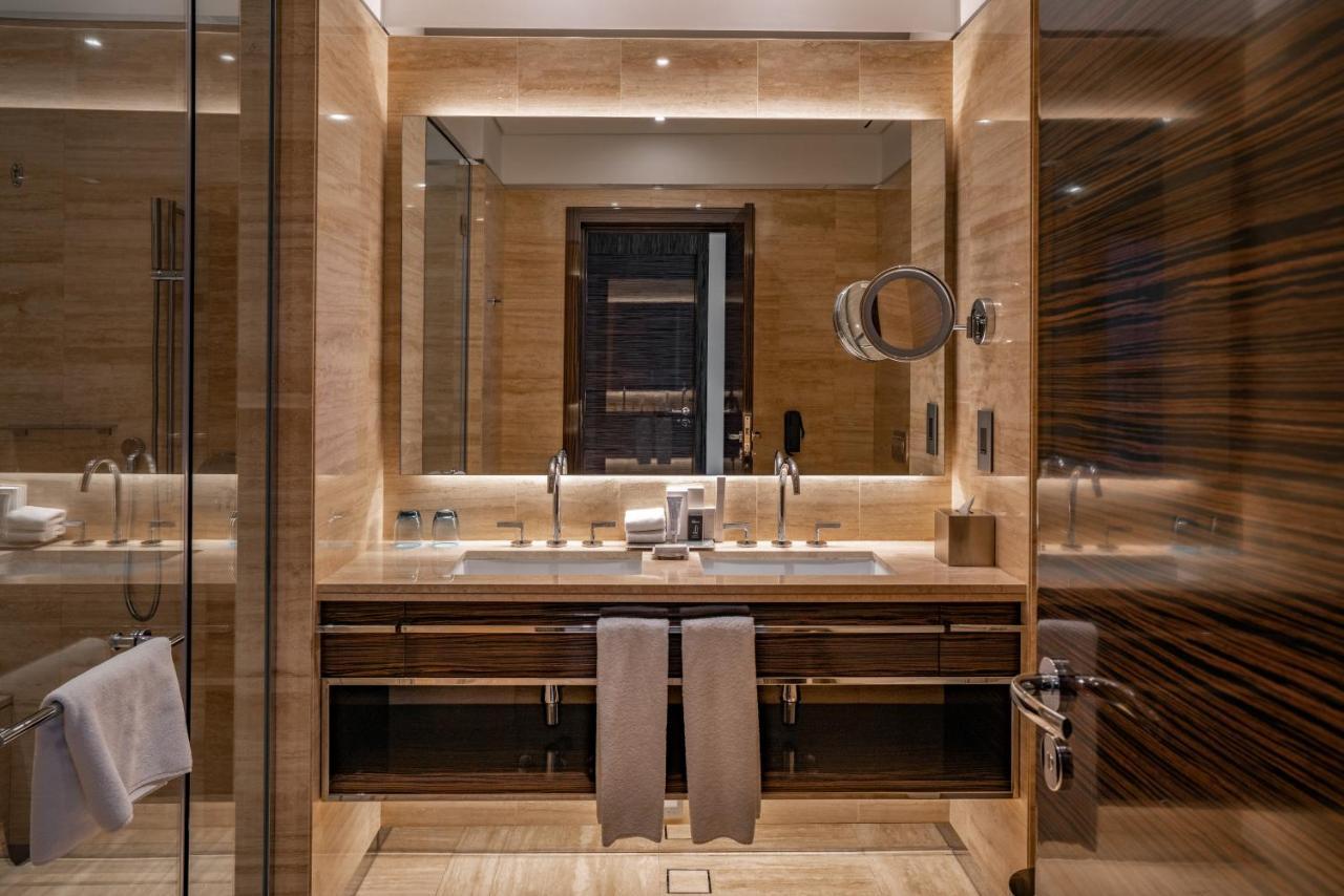 Hyde Hotel 두바이 외부 사진 Bathroom