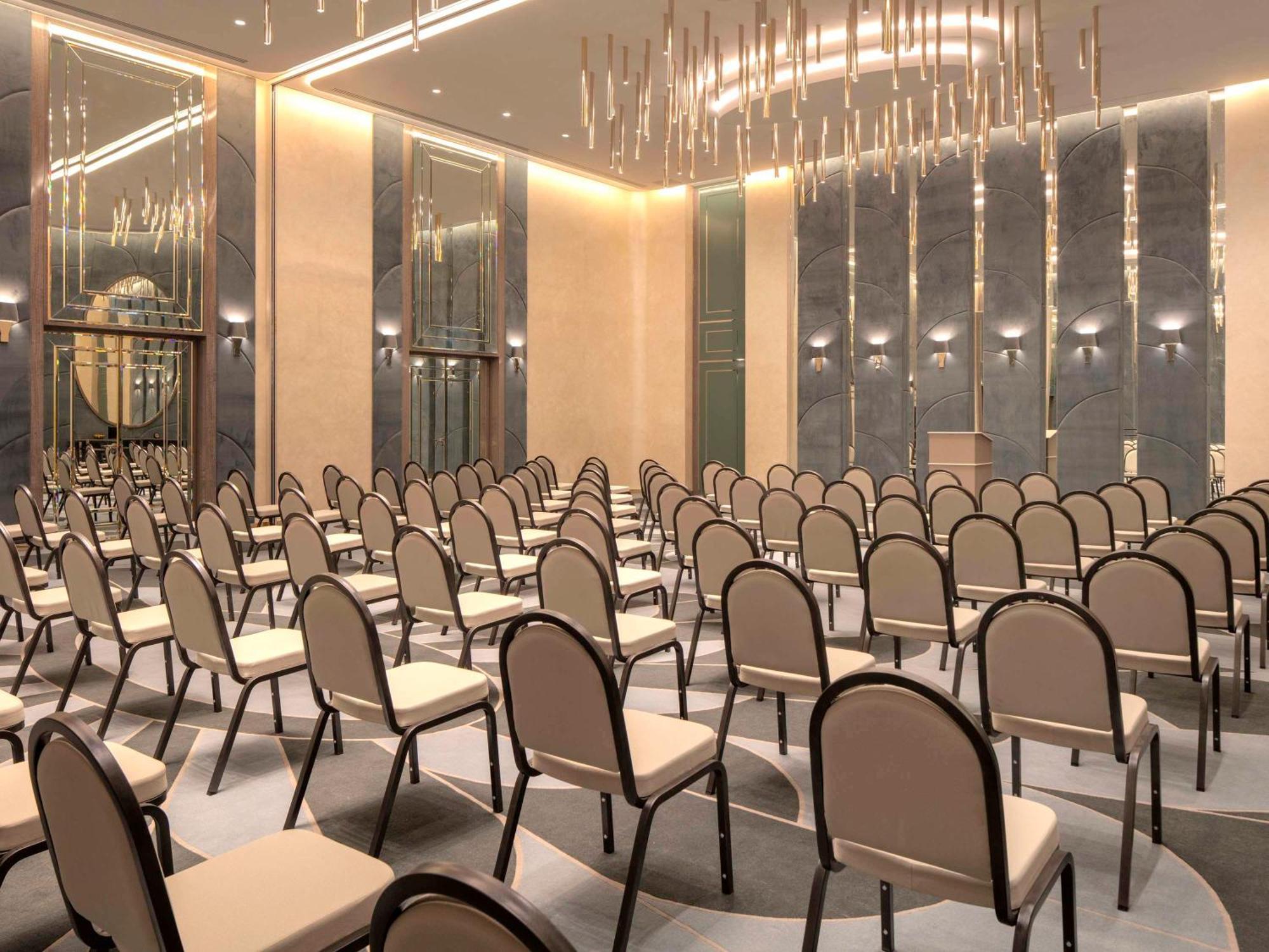 Hyde Hotel 두바이 외부 사진 The 2012 conference venue